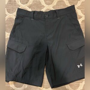 Under Armour Men’s Cargo Shorts Size 34